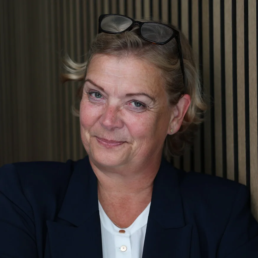 Portraitfoto Ulrike Lochmann, Mitglied der Geschäftsleitung von Denkströme