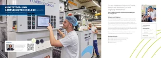 Informationsseite zur Ausbildung als Verfahrensmechaniker für Kunststoff- und Kautschuktechnik (m/w/d) bei EK-Pack Folien, inklusive Tätigkeitsbeschreibung, Ausbildungsinhalten, Voraussetzungen und QR-Code zum Podcast-Einblick, mit motivierten Auszubildenden an modernen Maschinen