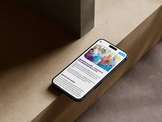 Mobile Ansicht der Diakonie-Allgäu-Website mit Informationen über den sozialen Träger